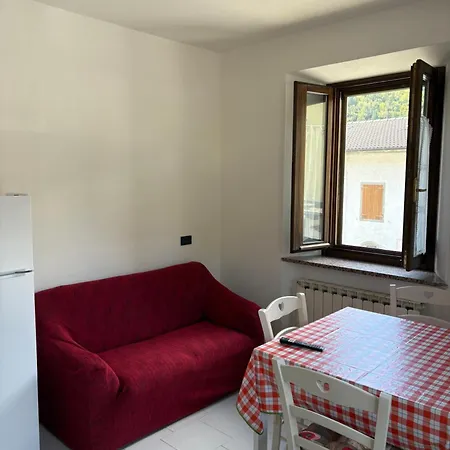 Apartment Rosy 2 *
